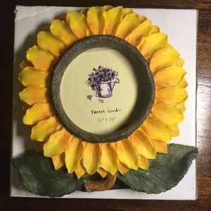NEW Sunflower picture frame